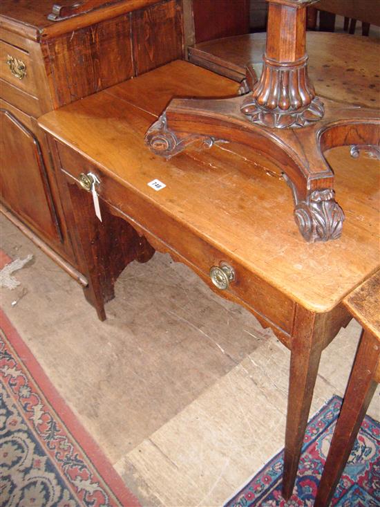 Mahogany side table fitted frieze drawer